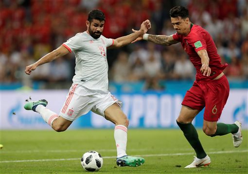 TA：恩佐对切尔西来说非常重要，他是马雷斯卡战术的驱动器