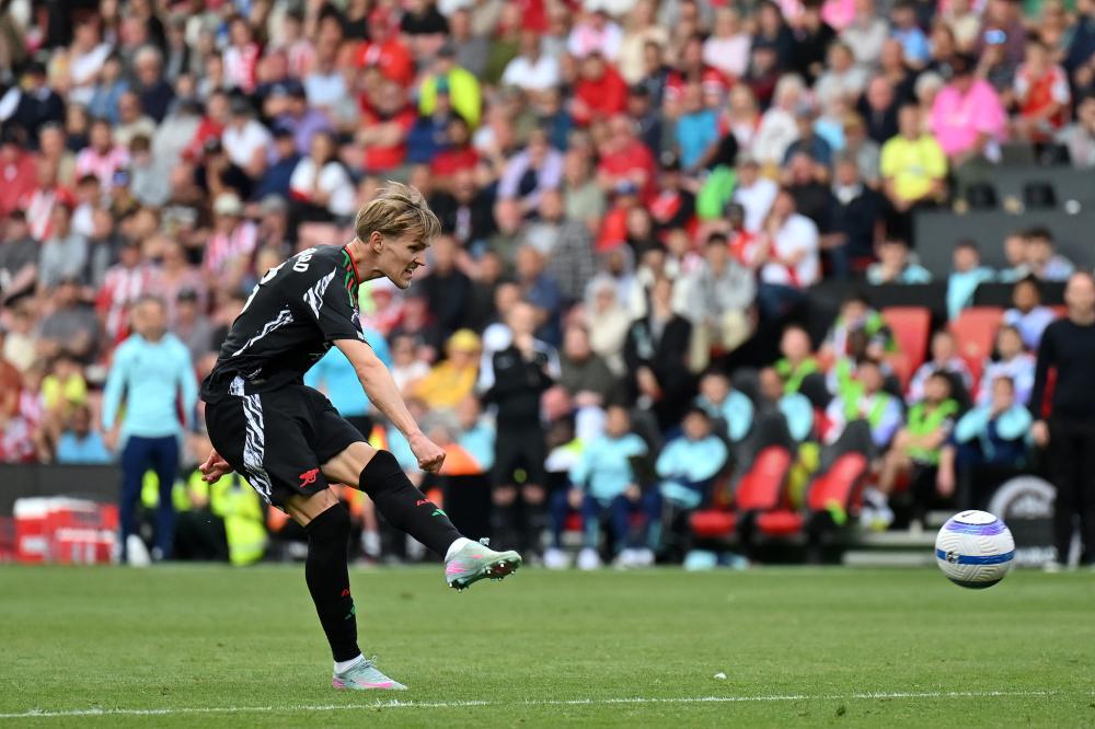 媒体认为美国能靠世界杯克服梅西依赖症！然而世界杯也靠梅西！